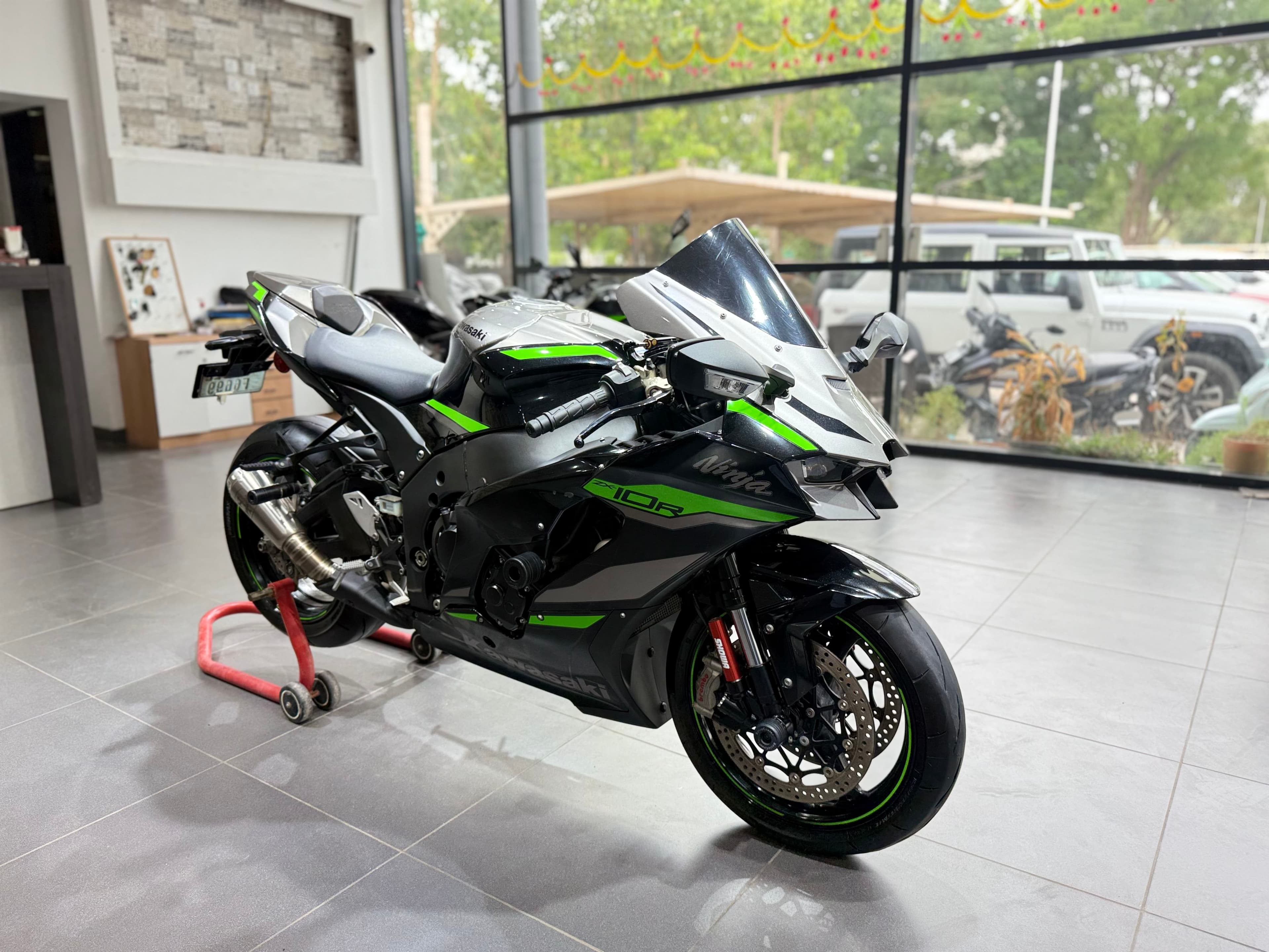 KAWASAKI ZX10R — photo 1